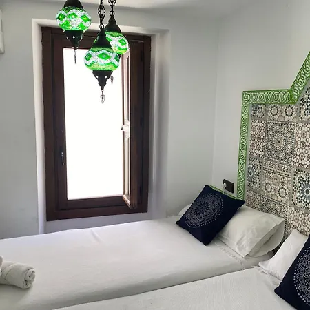 Patrimonio Arabe Vista A La Alhambra Casa de hóspedes *